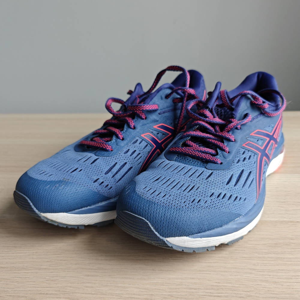 ASICS Women's Gel-Cumulus 20 Blue Sneakers